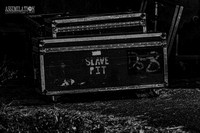ALMIGHTYGWAR-BW-280